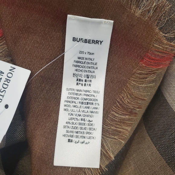 Burberry Check Lightweight Wool Silk Scarf - Picture 9 of 12